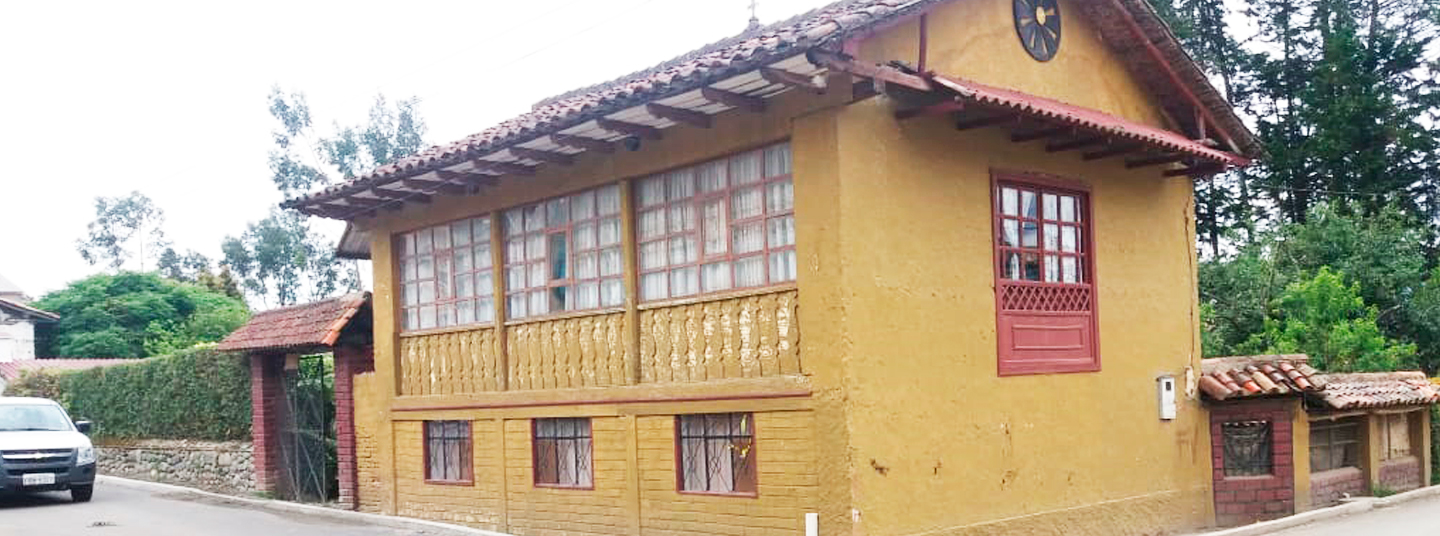 Casa de departamentos Paccha
